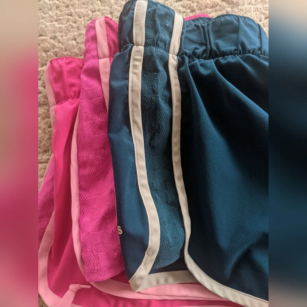Women's Adidas Running Shorts - Picture 4 of 9